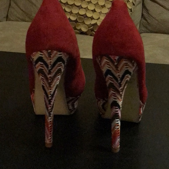 NWT RED PUMPS HEELS PLATFORMS 8.5 - Picture 4 of 5